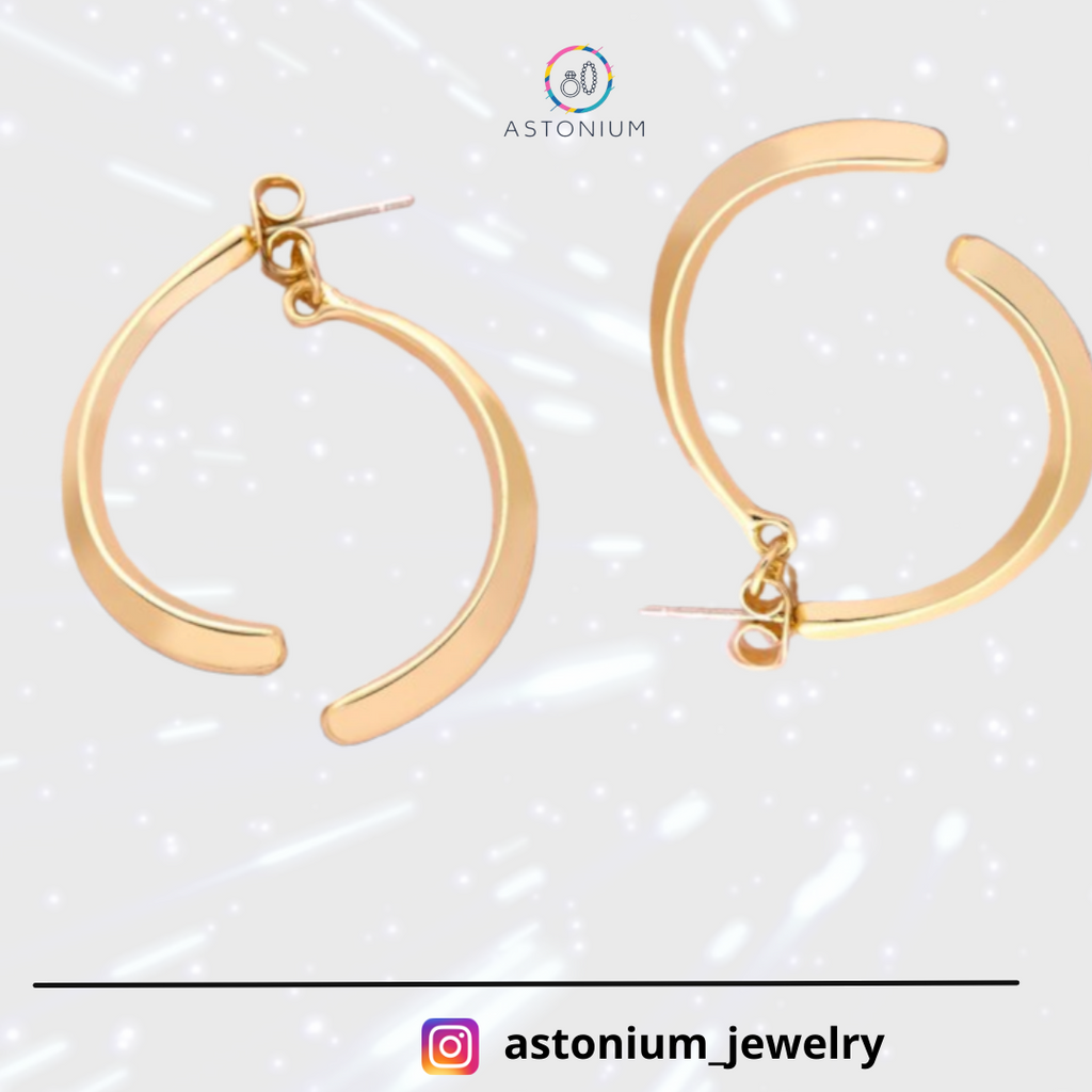 Broken Bow - Elegant Golden color Earrings
