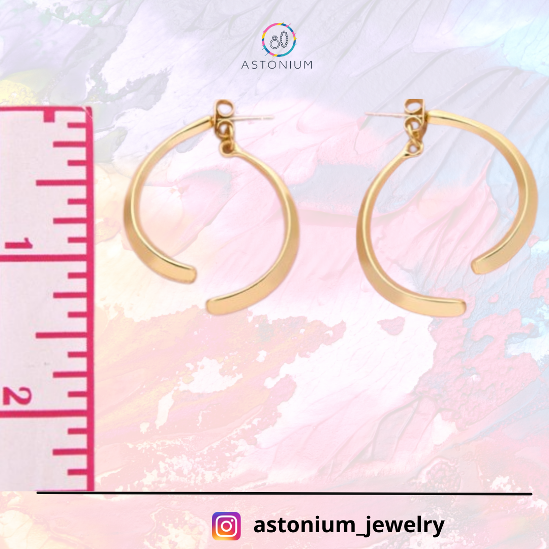 Broken Bow - Elegant Golden color Earrings