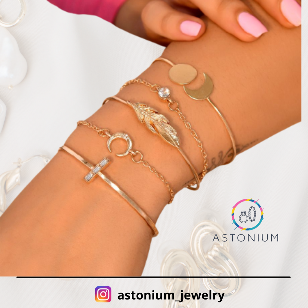 High Five- Set of 5 Golden Bracelets